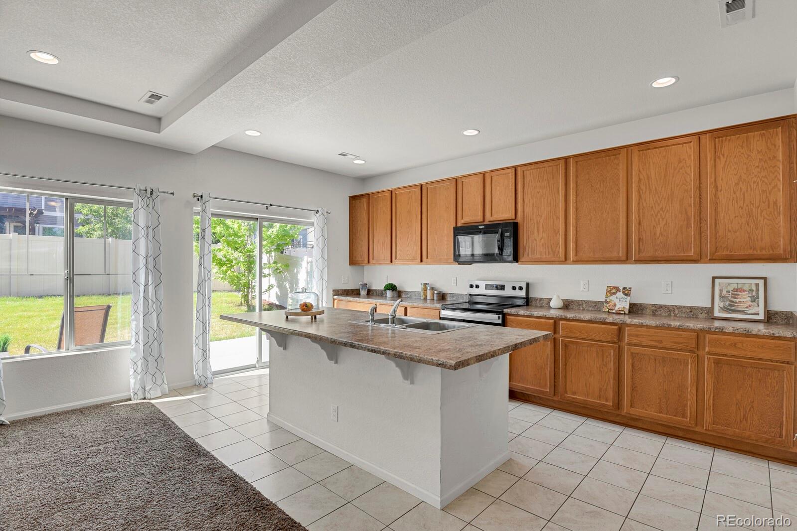 MLS Image #8 for 18190 e 52nd place,denver, Colorado