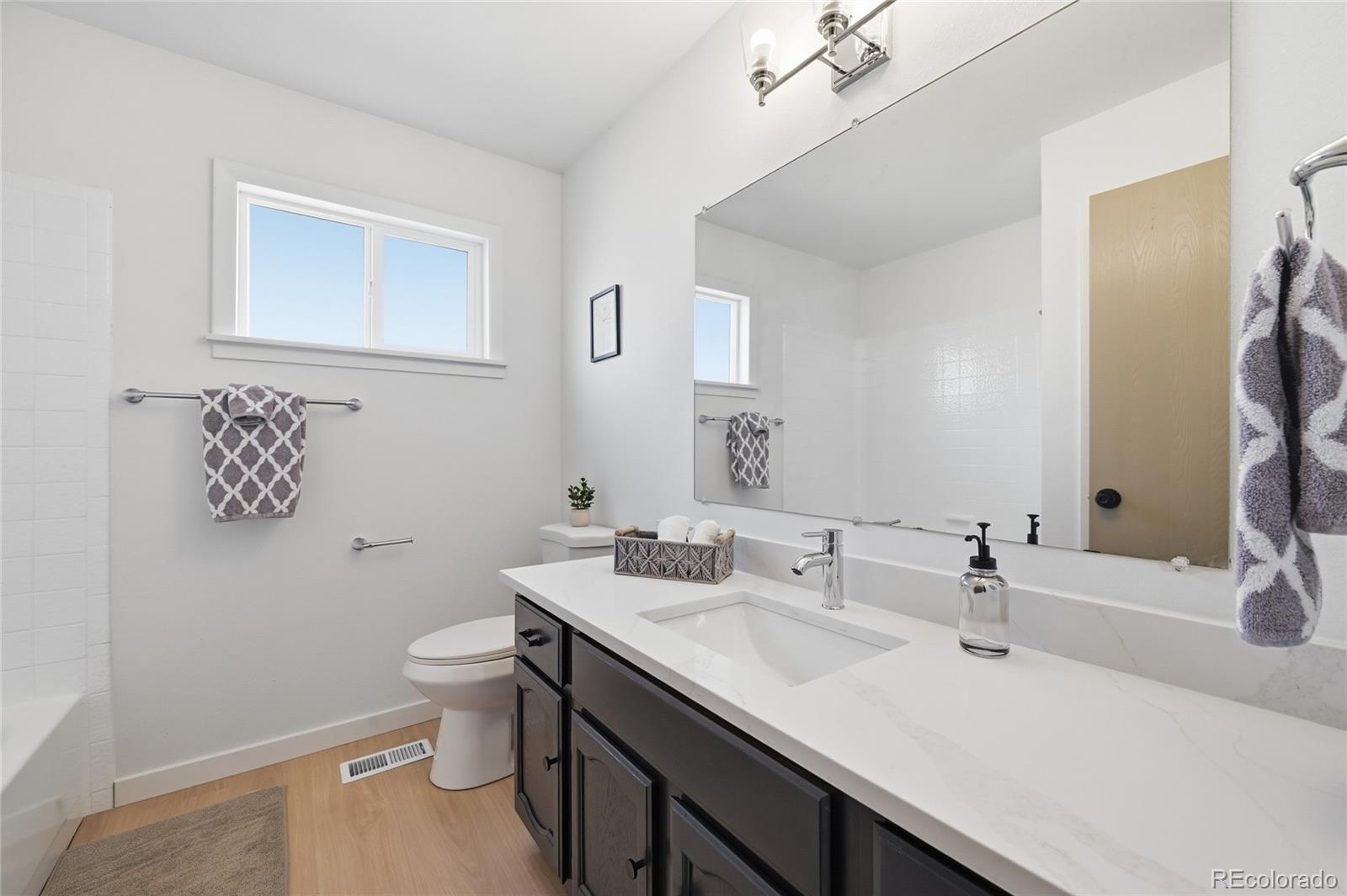MLS Image #3 for 218  starlite drive,pueblo, Colorado