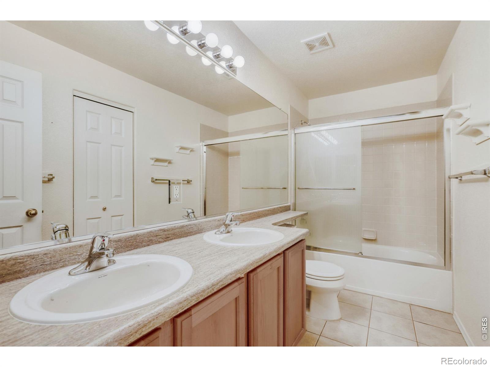 MLS Image #22 for 1432  curtiss court,fort collins, Colorado