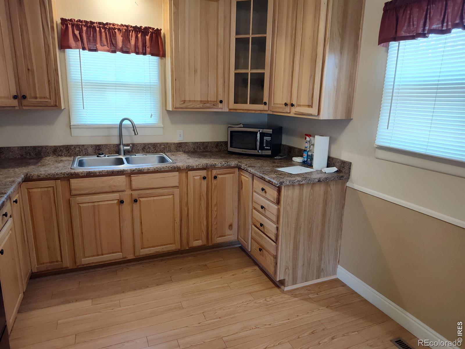 MLS Image #9 for 739  vivian street,longmont, Colorado