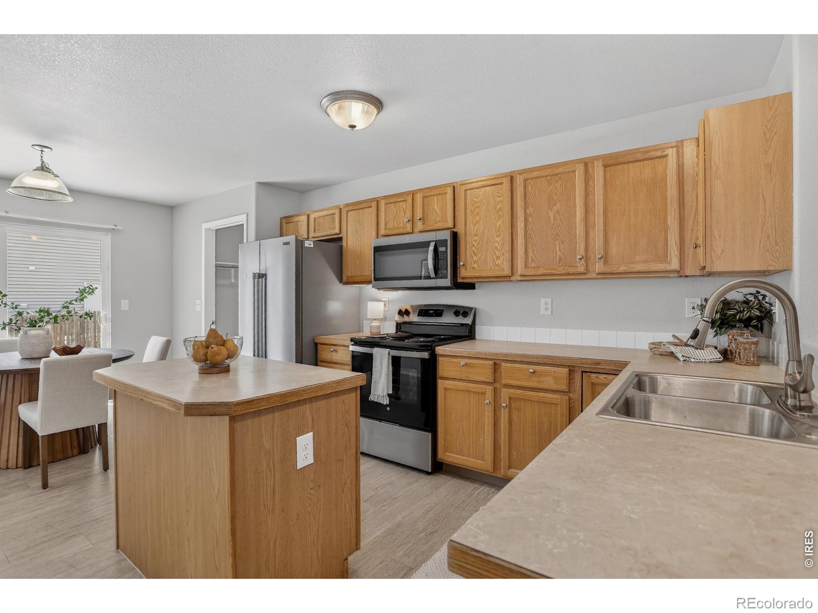 MLS Image #9 for 3000  swan point court,evans, Colorado