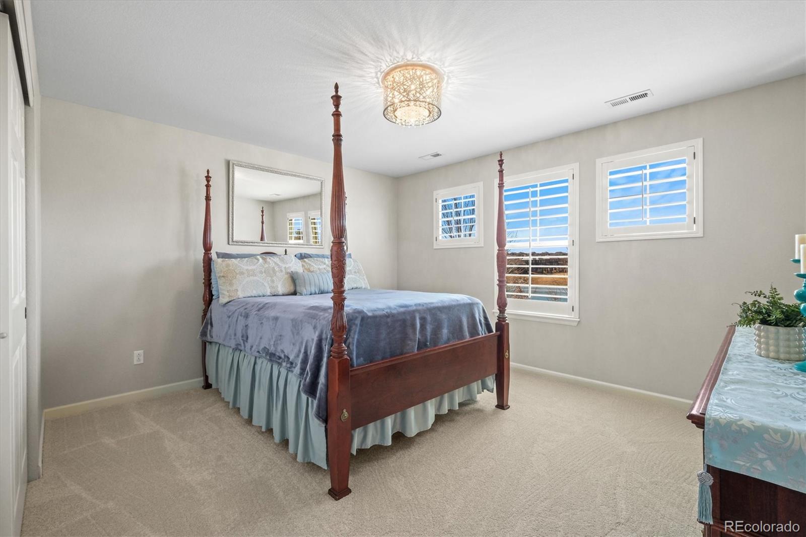 MLS Image #26 for 7680 s blackstone parkway,aurora, Colorado