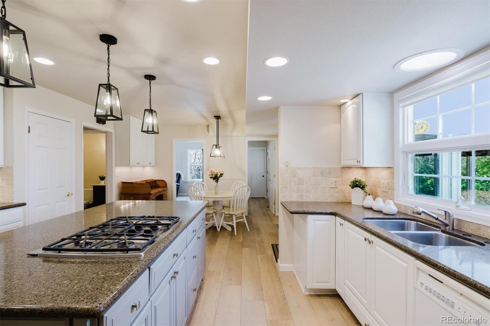 MLS Image #14 for 6776 e easter place,centennial, Colorado
