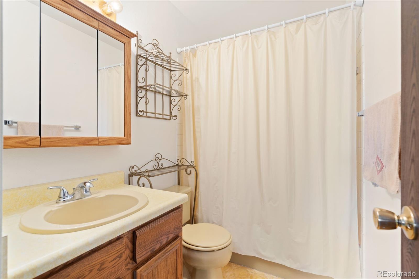 MLS Image #18 for 17602 e eastman place,aurora, Colorado