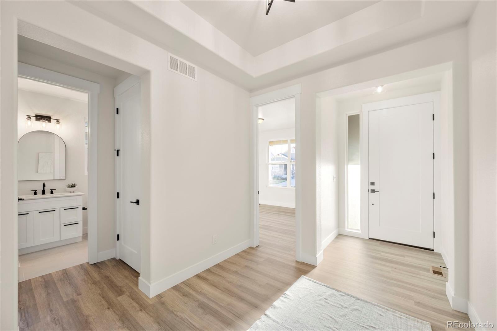 MLS Image #10 for 16364  columbine street,thornton, Colorado