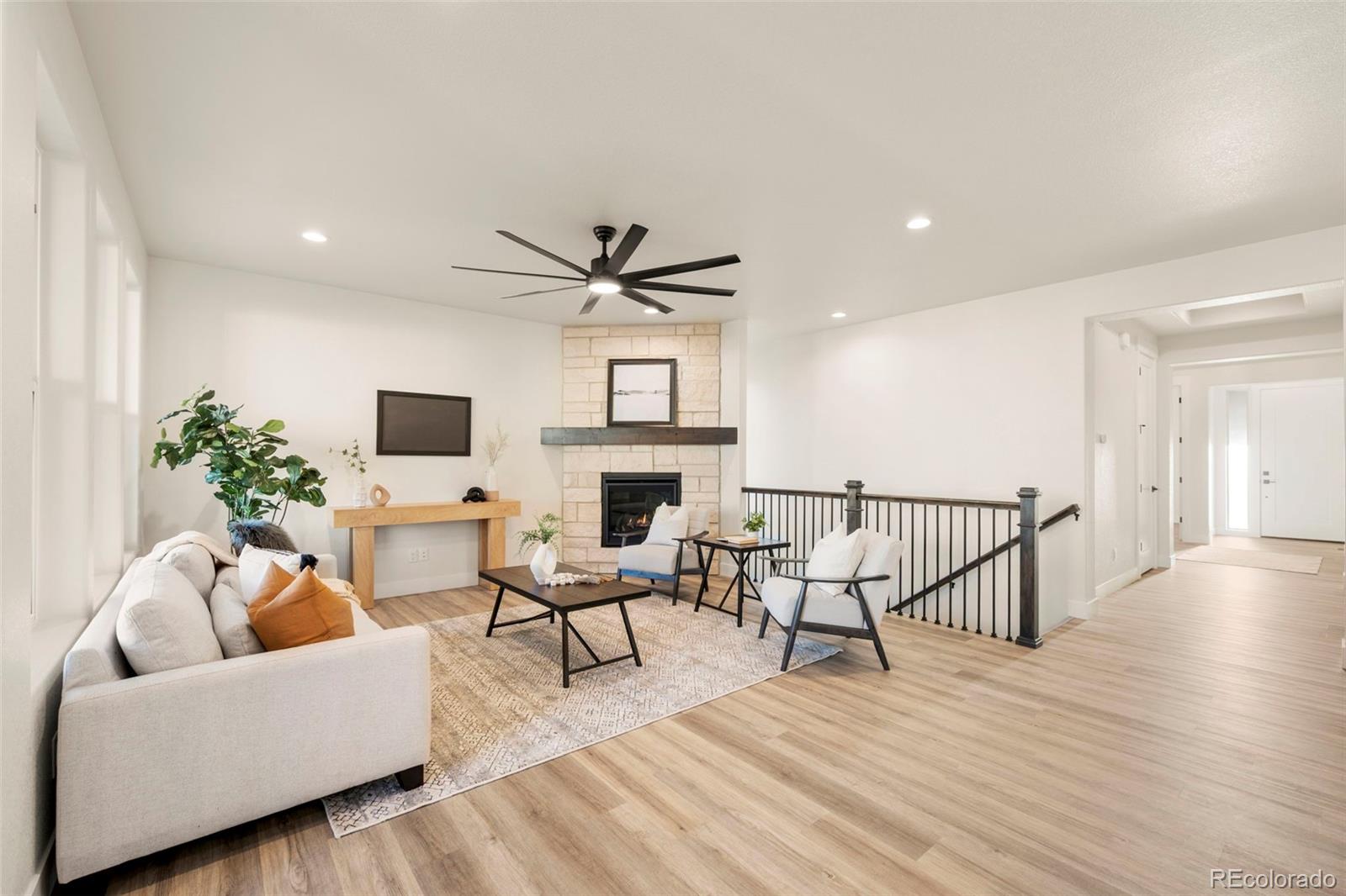 MLS Image #12 for 16364  columbine street,thornton, Colorado