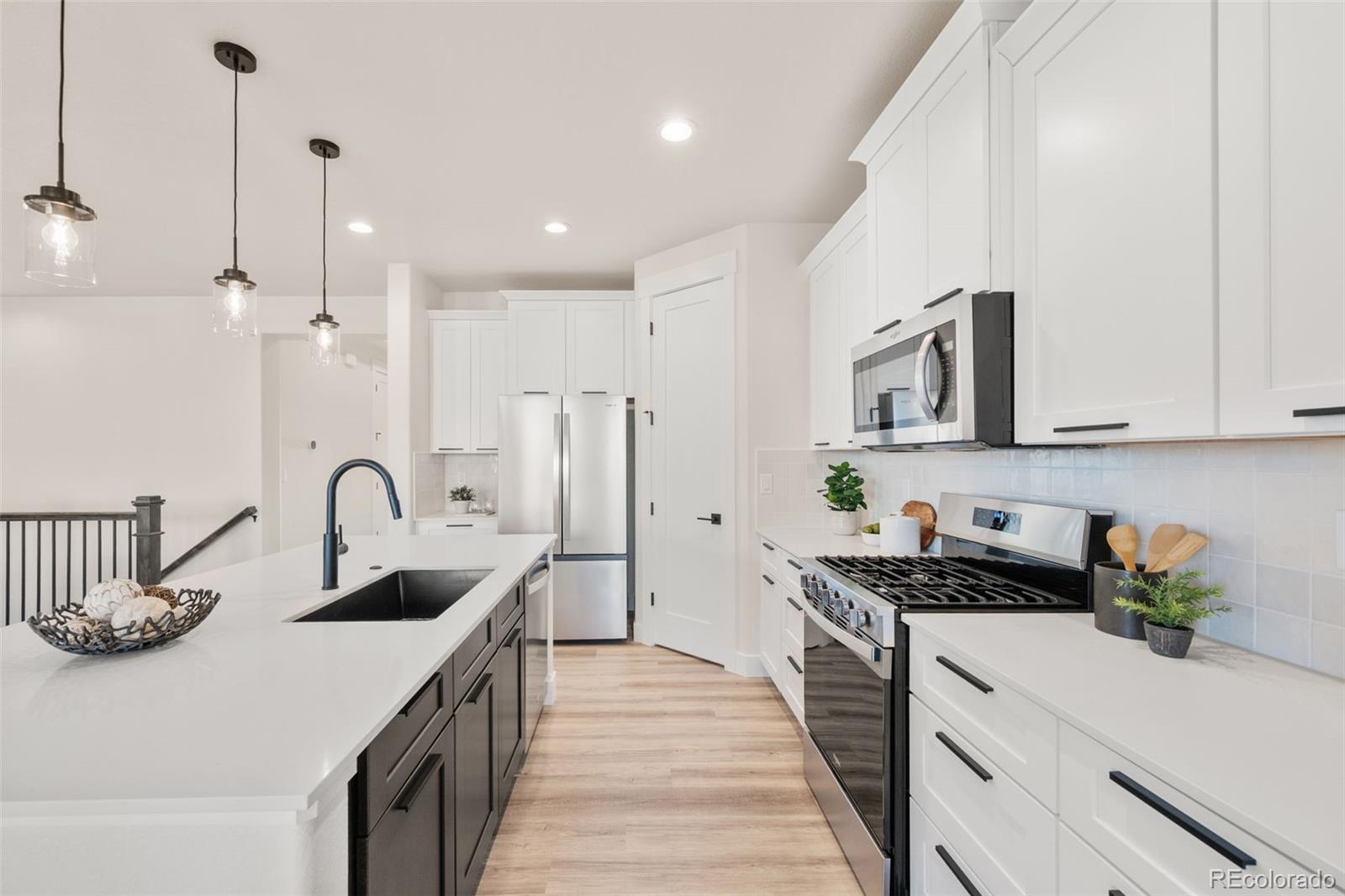 MLS Image #16 for 16364  columbine street,thornton, Colorado