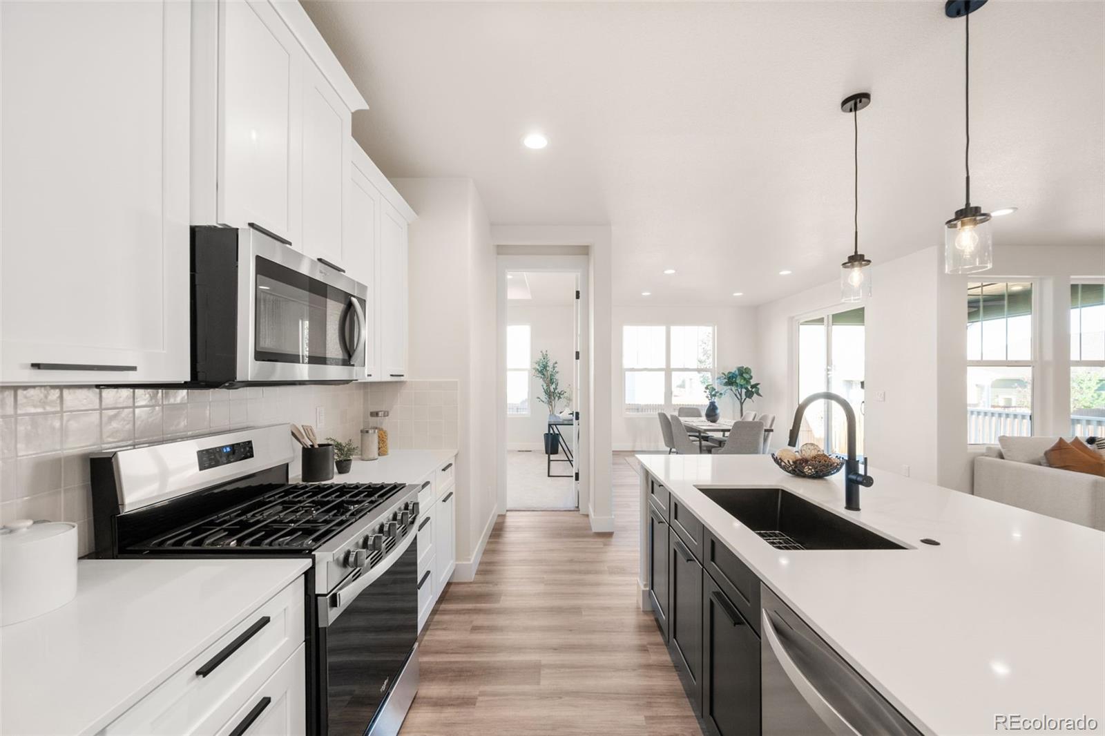 MLS Image #18 for 16364  columbine street,thornton, Colorado