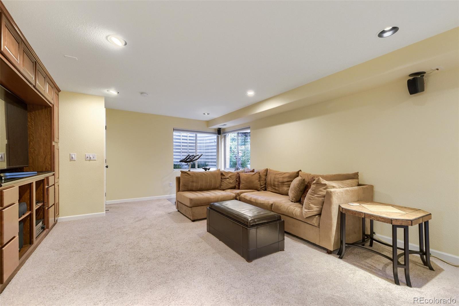 MLS Image #12 for 4225  cherryhurst court,highlands ranch, Colorado