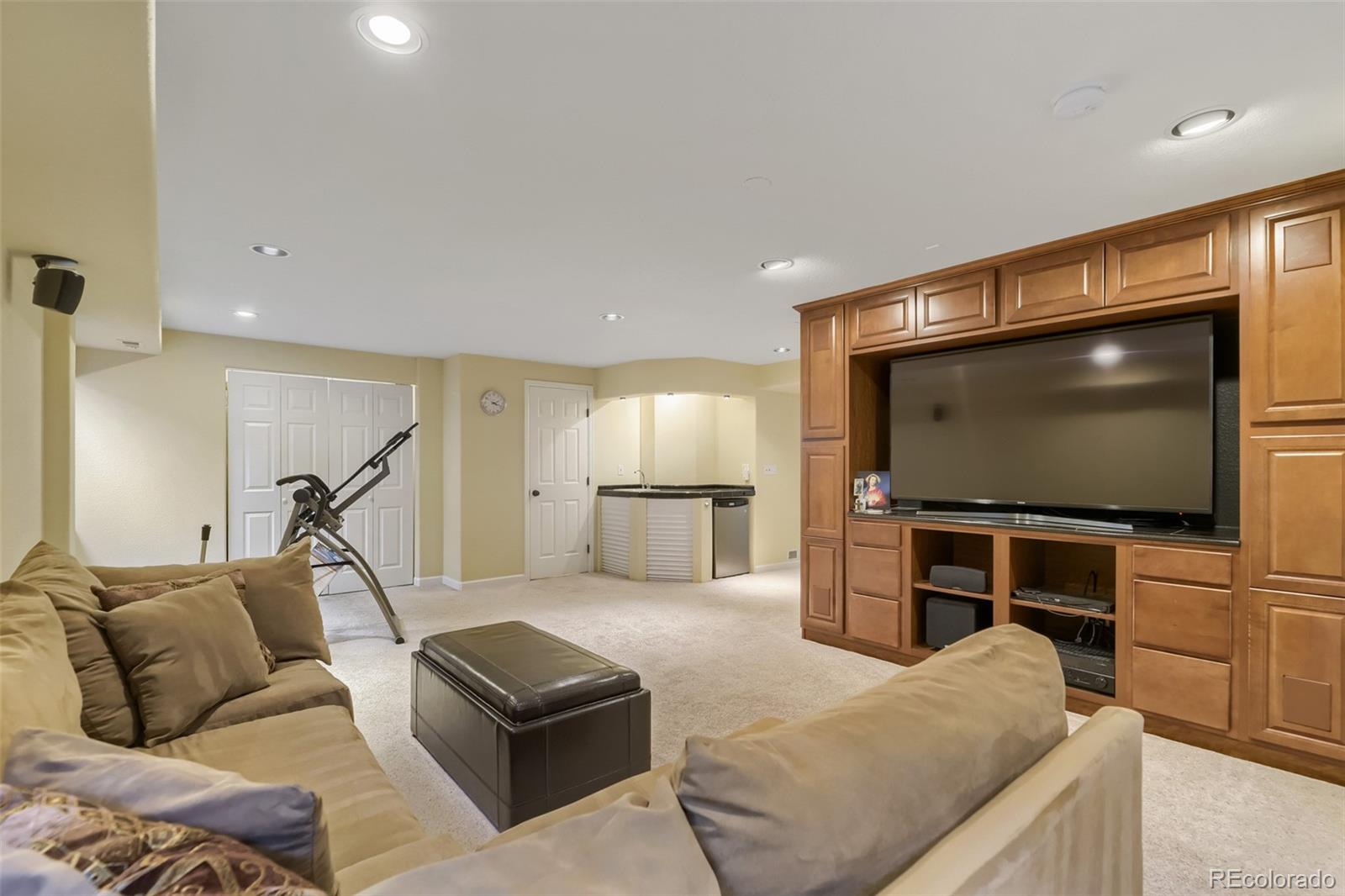 MLS Image #13 for 4225  cherryhurst court,highlands ranch, Colorado