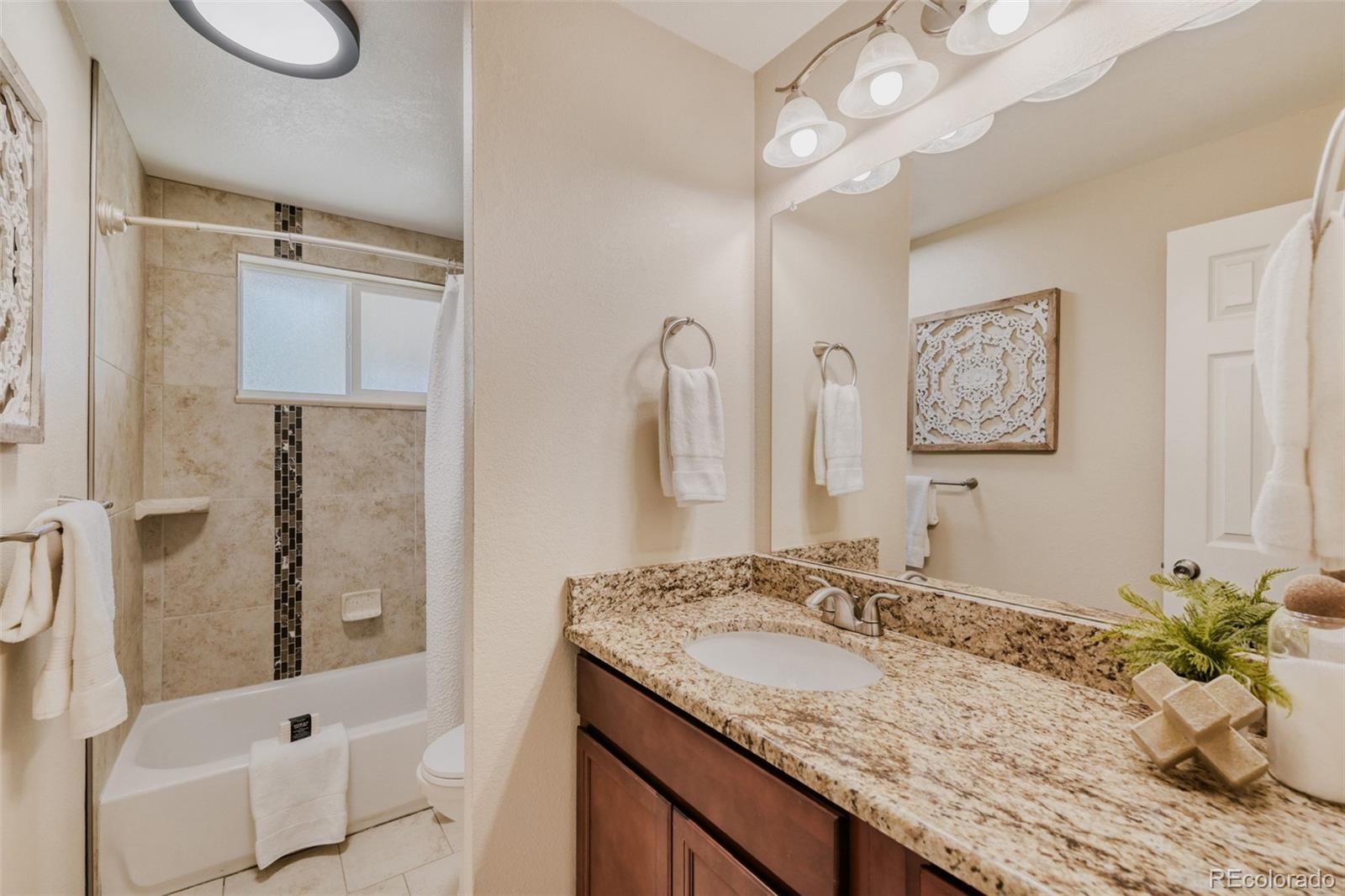 MLS Image #16 for 2380  galena street,aurora, Colorado