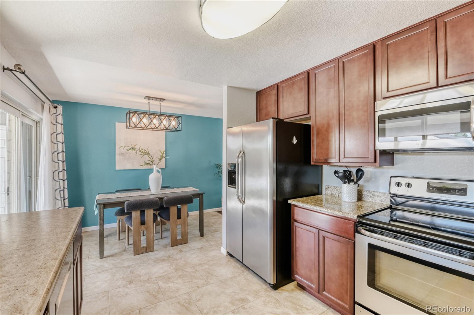 MLS Image #9 for 2380  galena street,aurora, Colorado