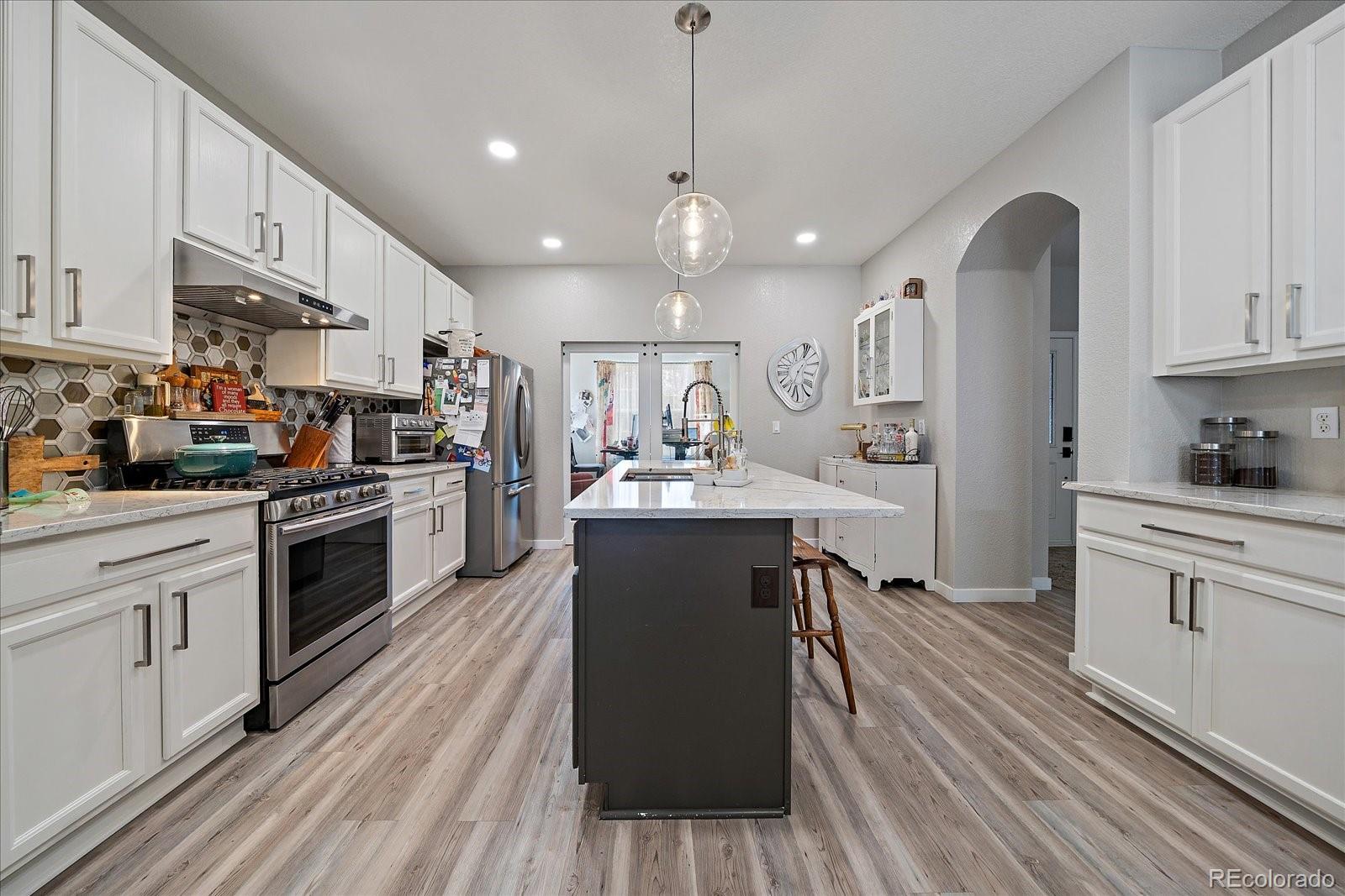 MLS Image #14 for 8169 s catawba court,aurora, Colorado