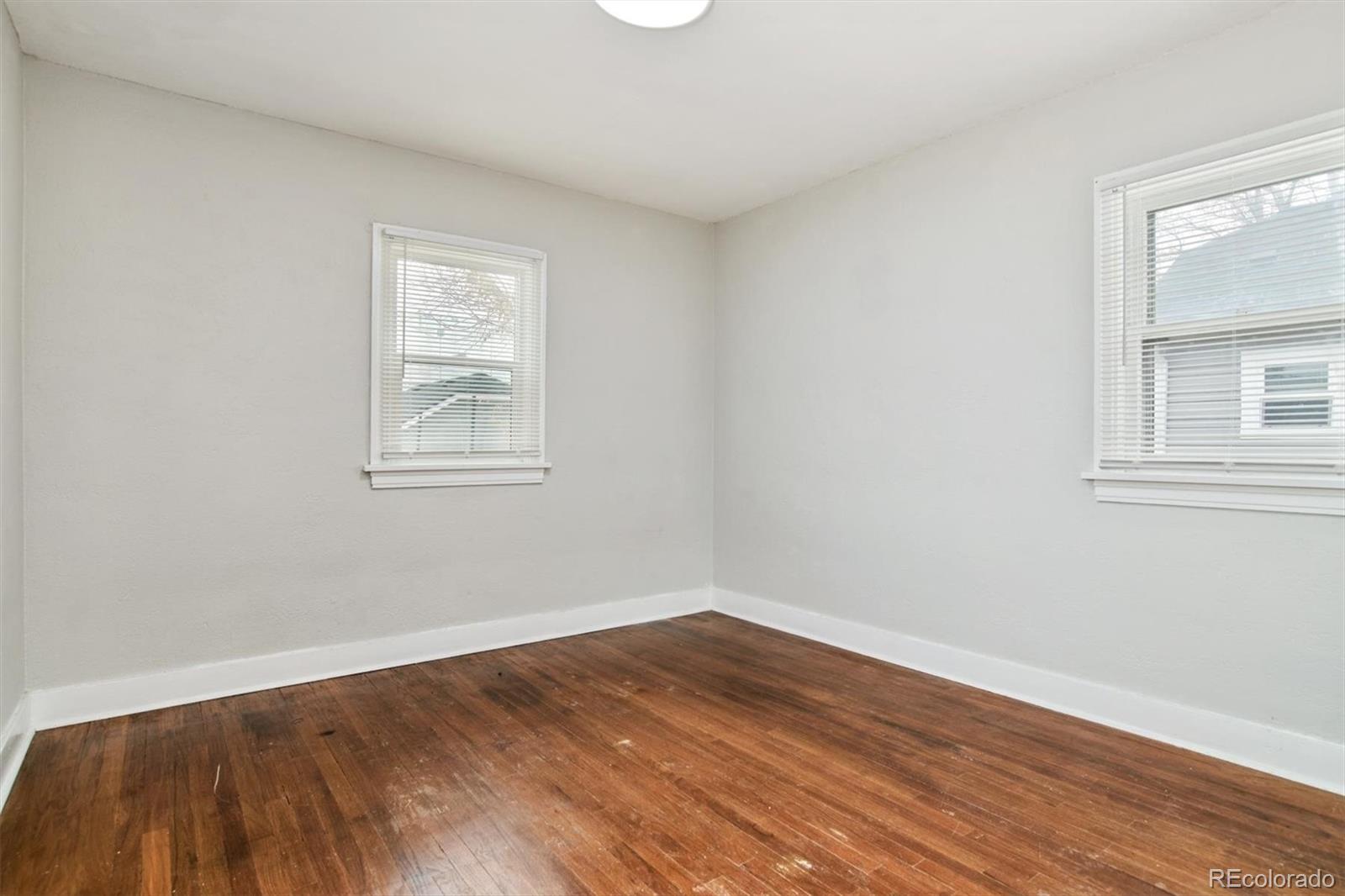 MLS Image #11 for 4863  lincoln street,denver, Colorado