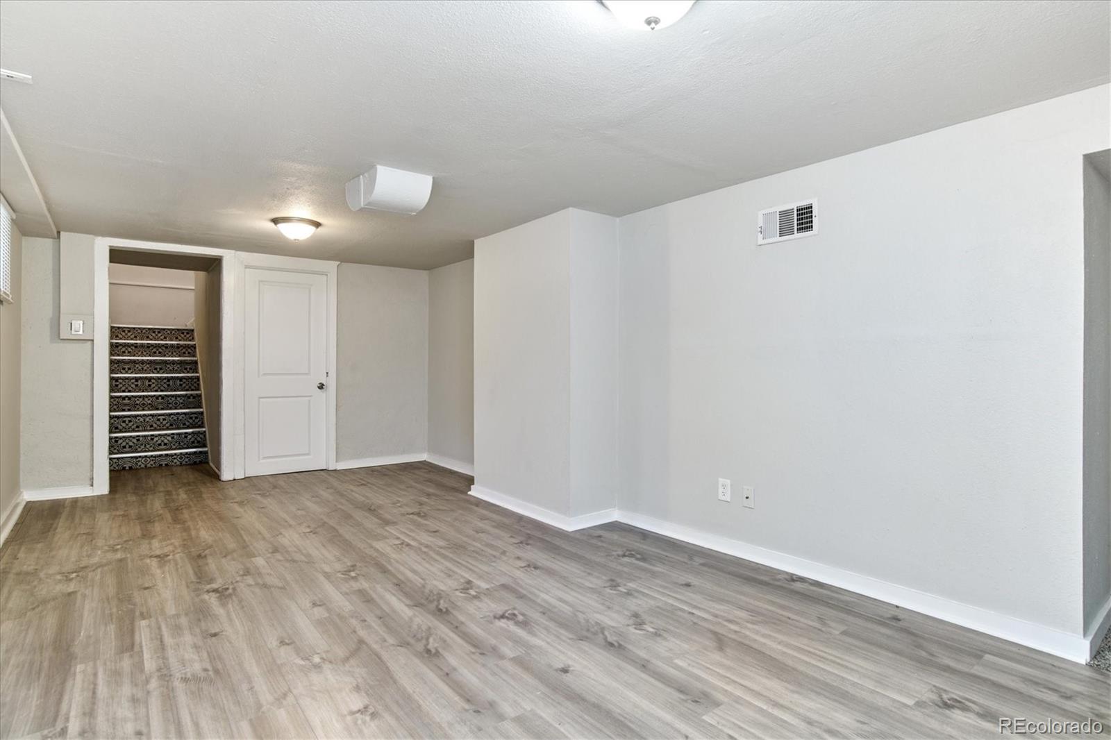MLS Image #13 for 4863  lincoln street,denver, Colorado
