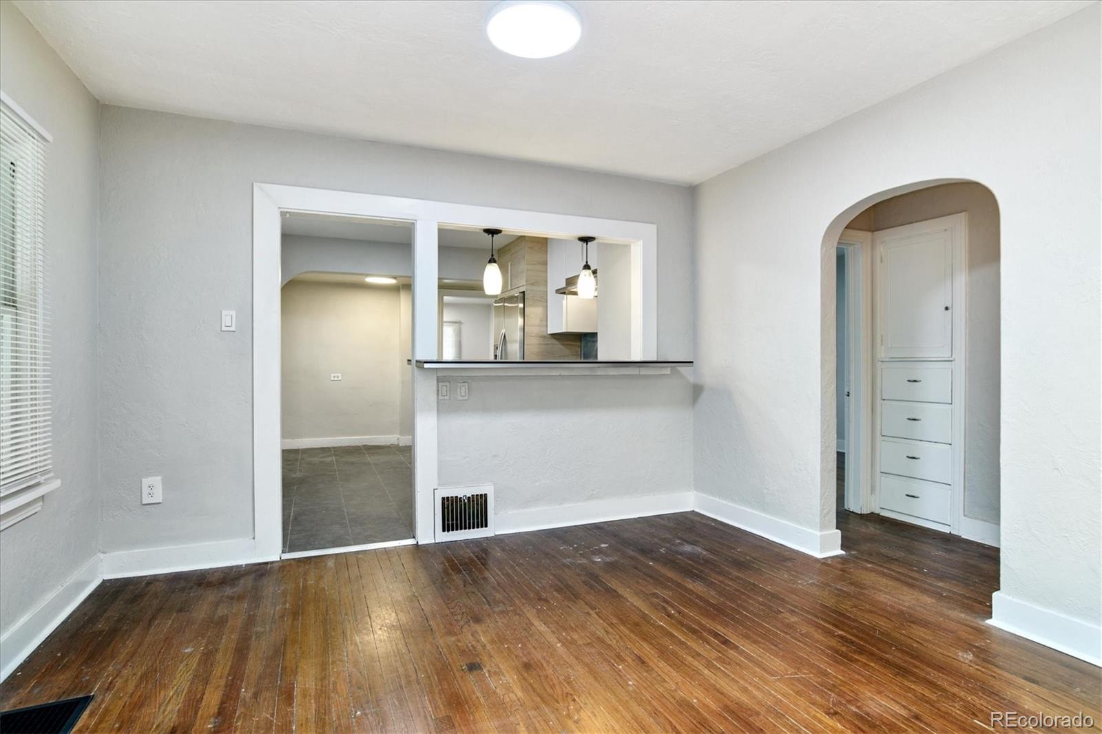 MLS Image #3 for 4863  lincoln street,denver, Colorado