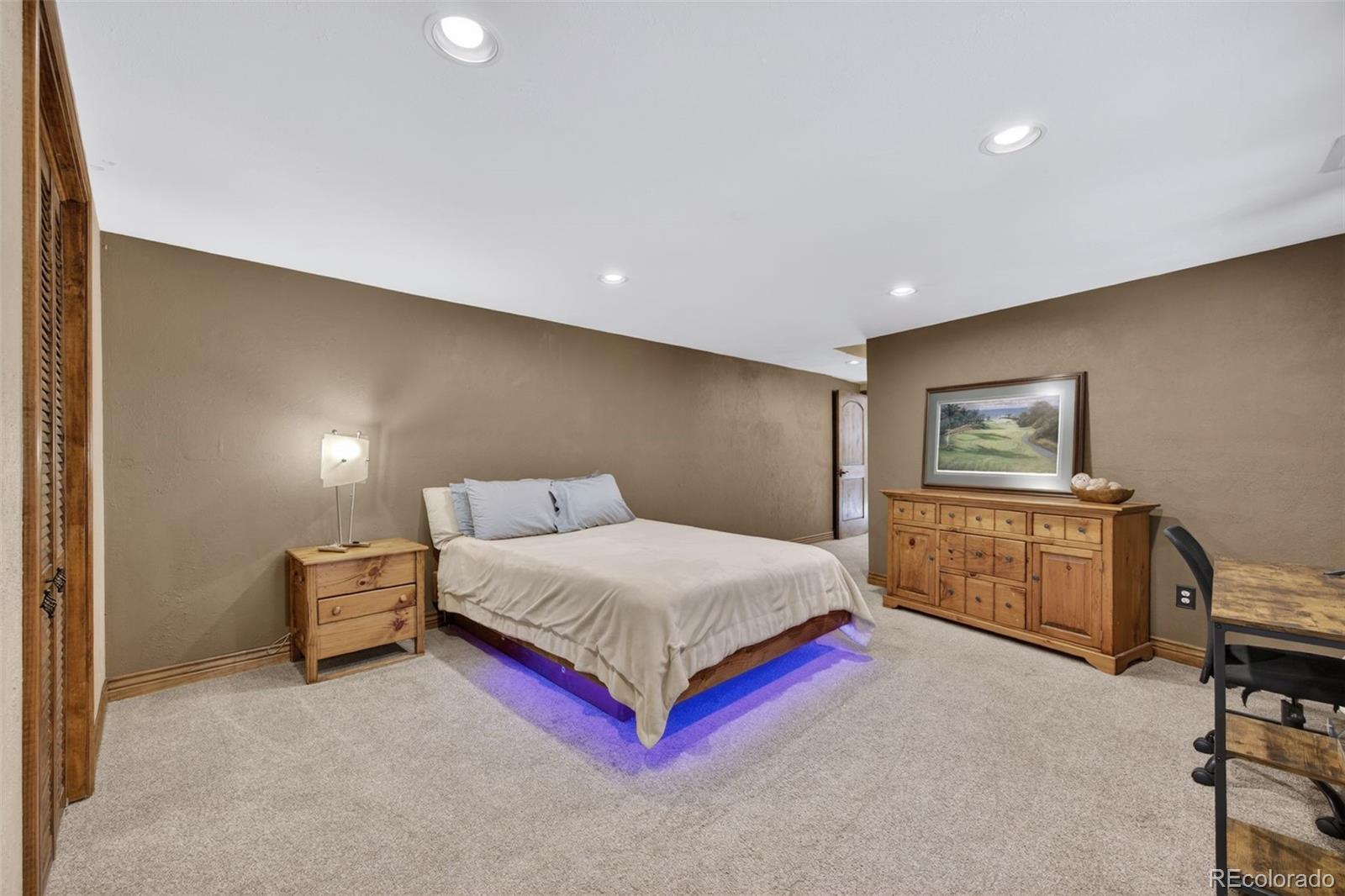 MLS Image #38 for 5038 e nichols place,centennial, Colorado