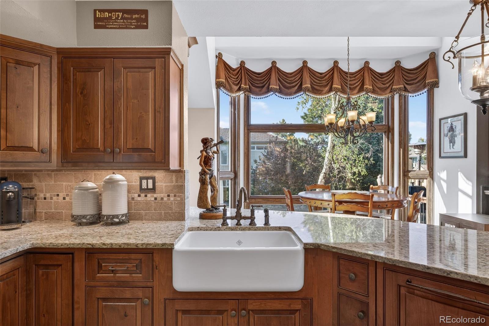 MLS Image #7 for 5038 e nichols place,centennial, Colorado