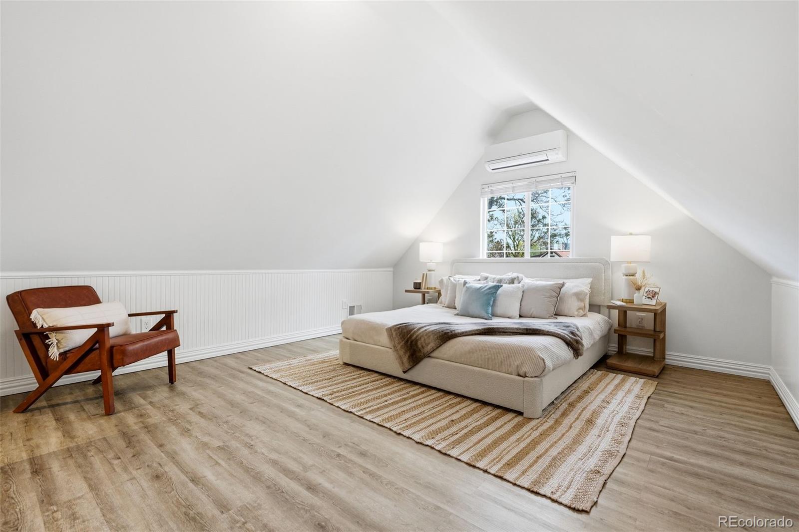 MLS Image #14 for 644 n inca street,denver, Colorado