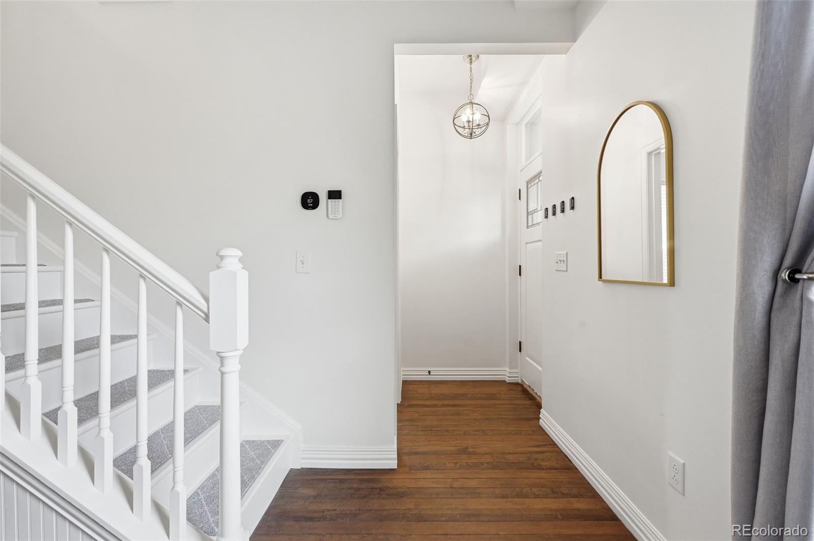 MLS Image #21 for 644 n inca street,denver, Colorado
