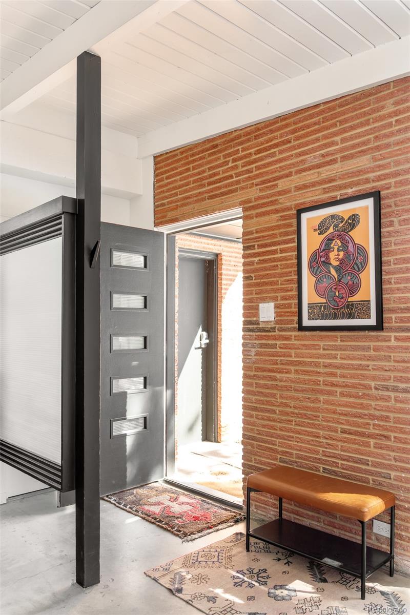 MLS Image #2 for 1265  ivy street,denver, Colorado