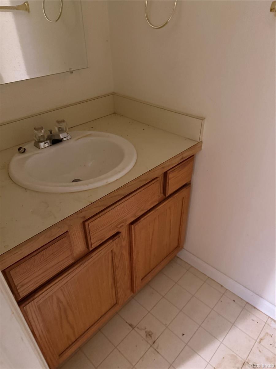 MLS Image #18 for 23533  emerald trail,deer trail, Colorado