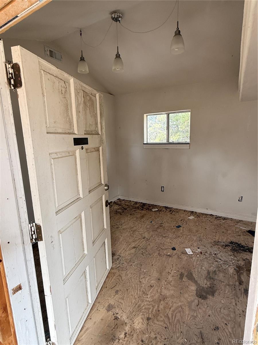 MLS Image #4 for 23533  emerald trail,deer trail, Colorado