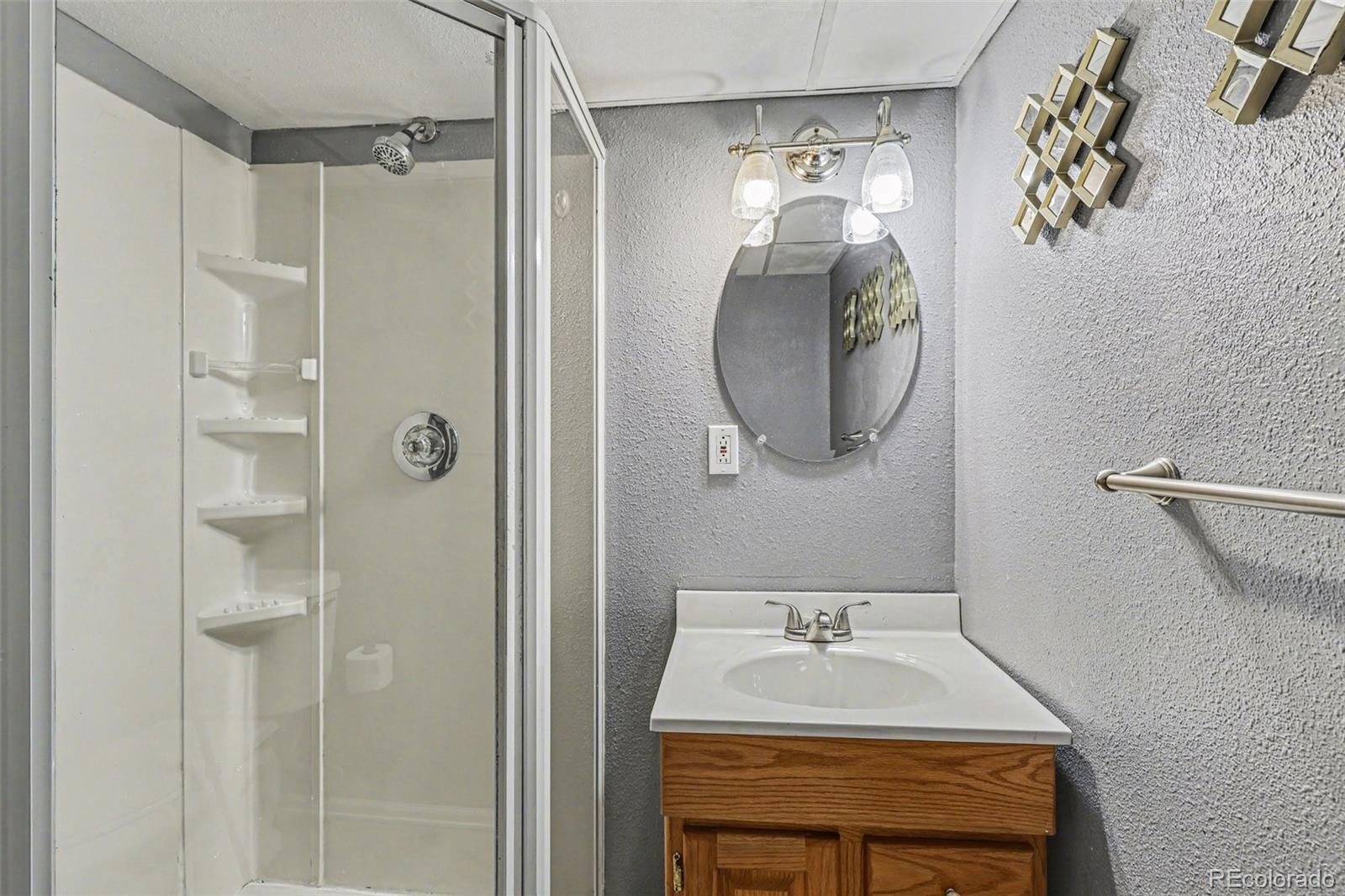 MLS Image #14 for 11617 w 71st drive,arvada, Colorado