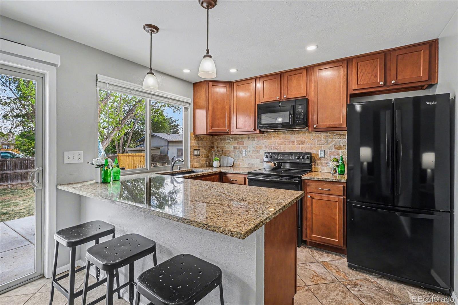 MLS Image #3 for 11617 w 71st drive,arvada, Colorado