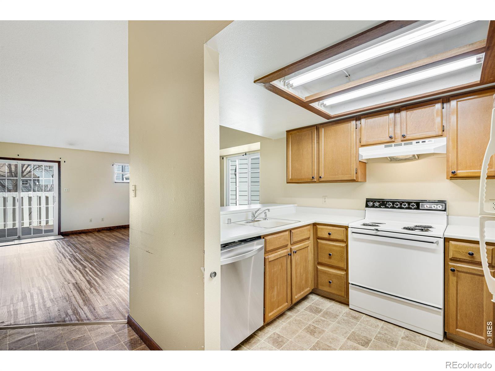 MLS Image #8 for 7230  devinney court f,arvada, Colorado