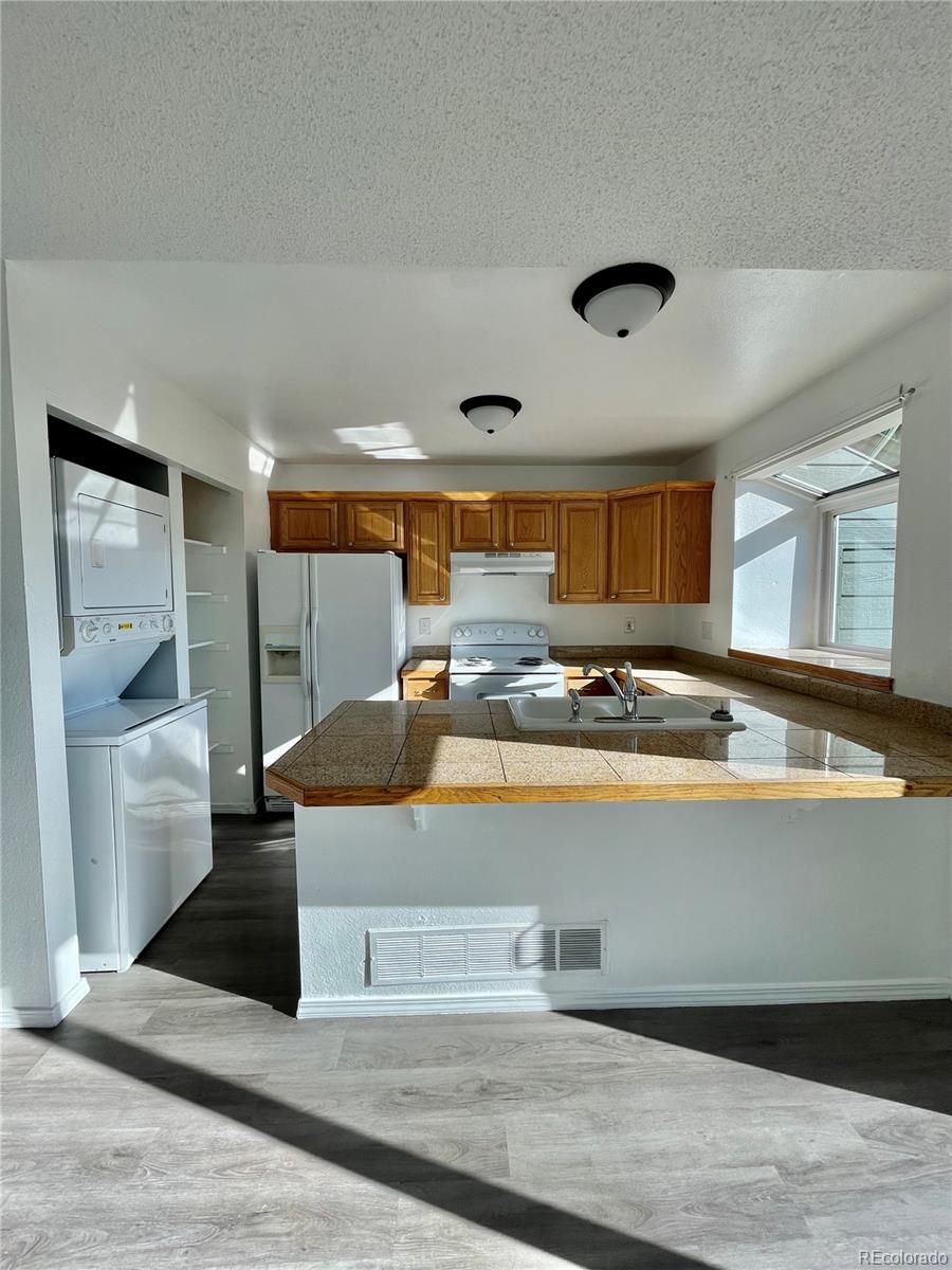 MLS Image #10 for 17437 e rice circle b,aurora, Colorado