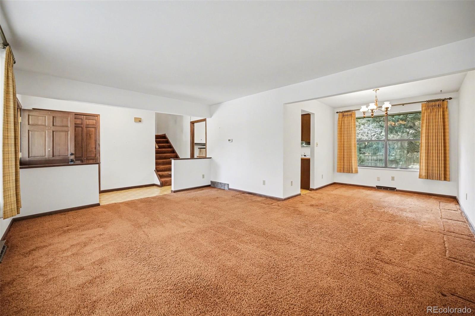 MLS Image #7 for 7555 s madison circle,centennial, Colorado