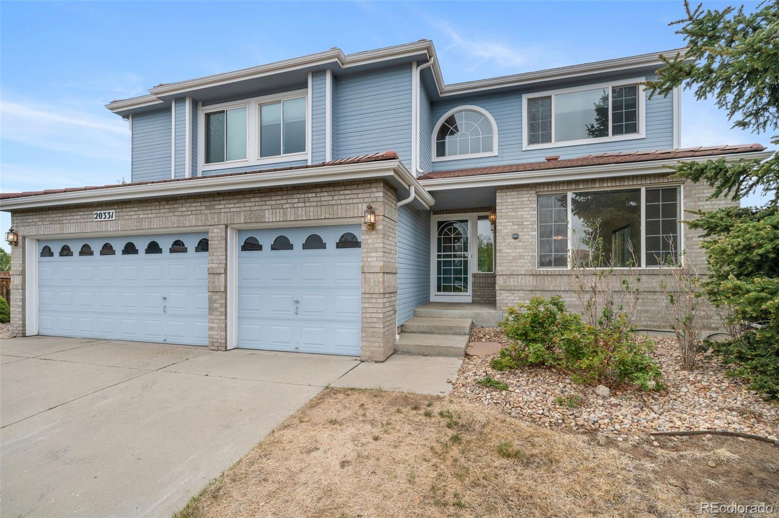 MLS Image #2 for 20331 e 47th place,denver, Colorado