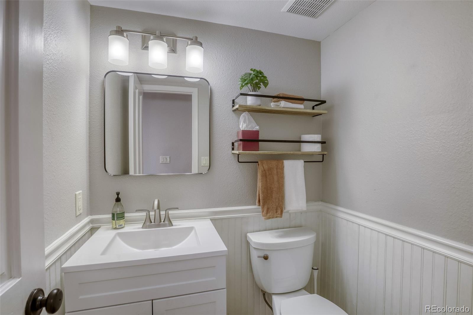MLS Image #13 for 5226 s jellison street,littleton, Colorado
