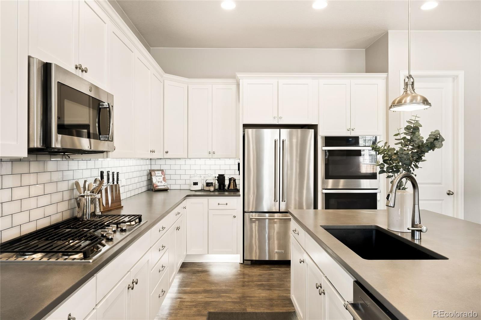 MLS Image #16 for 157  sugar beet circle,longmont, Colorado