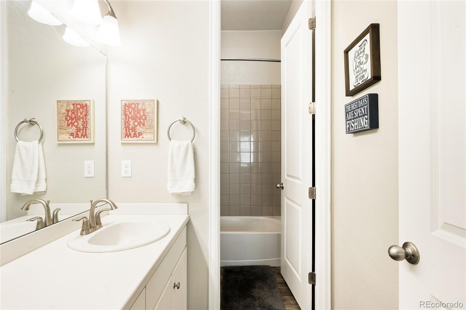 MLS Image #29 for 157  sugar beet circle,longmont, Colorado
