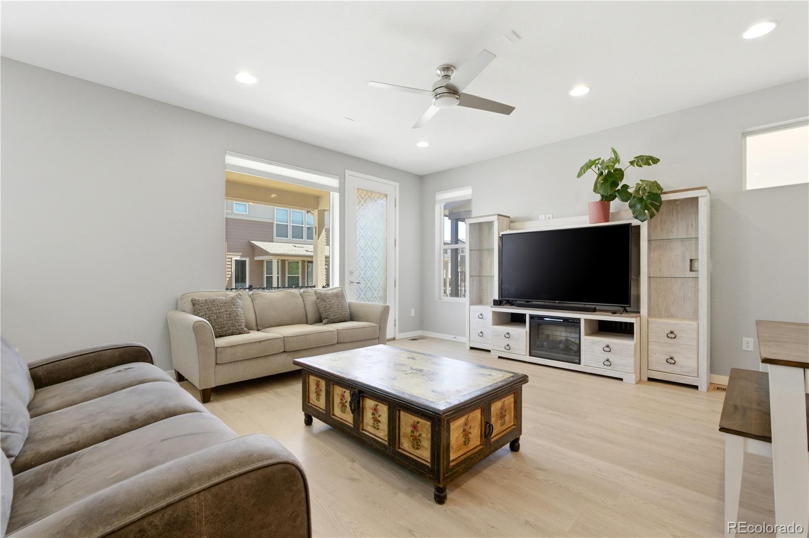 MLS Image #10 for 8948  delacorte street,highlands ranch, Colorado