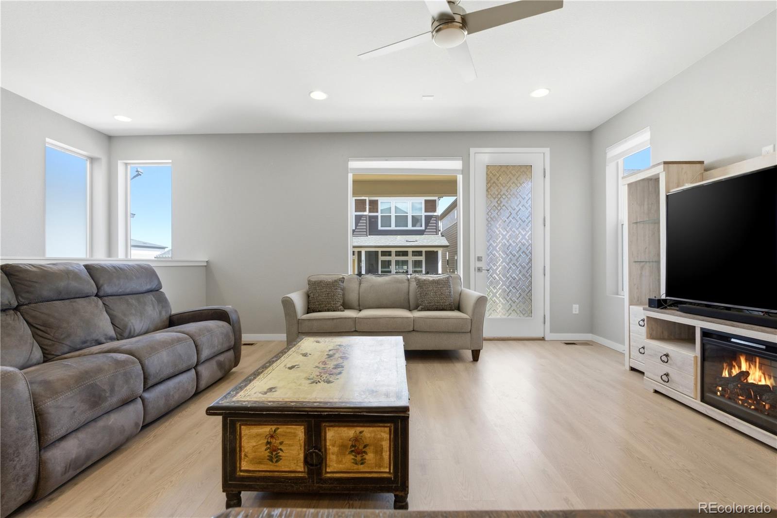 MLS Image #11 for 8948  delacorte street,highlands ranch, Colorado
