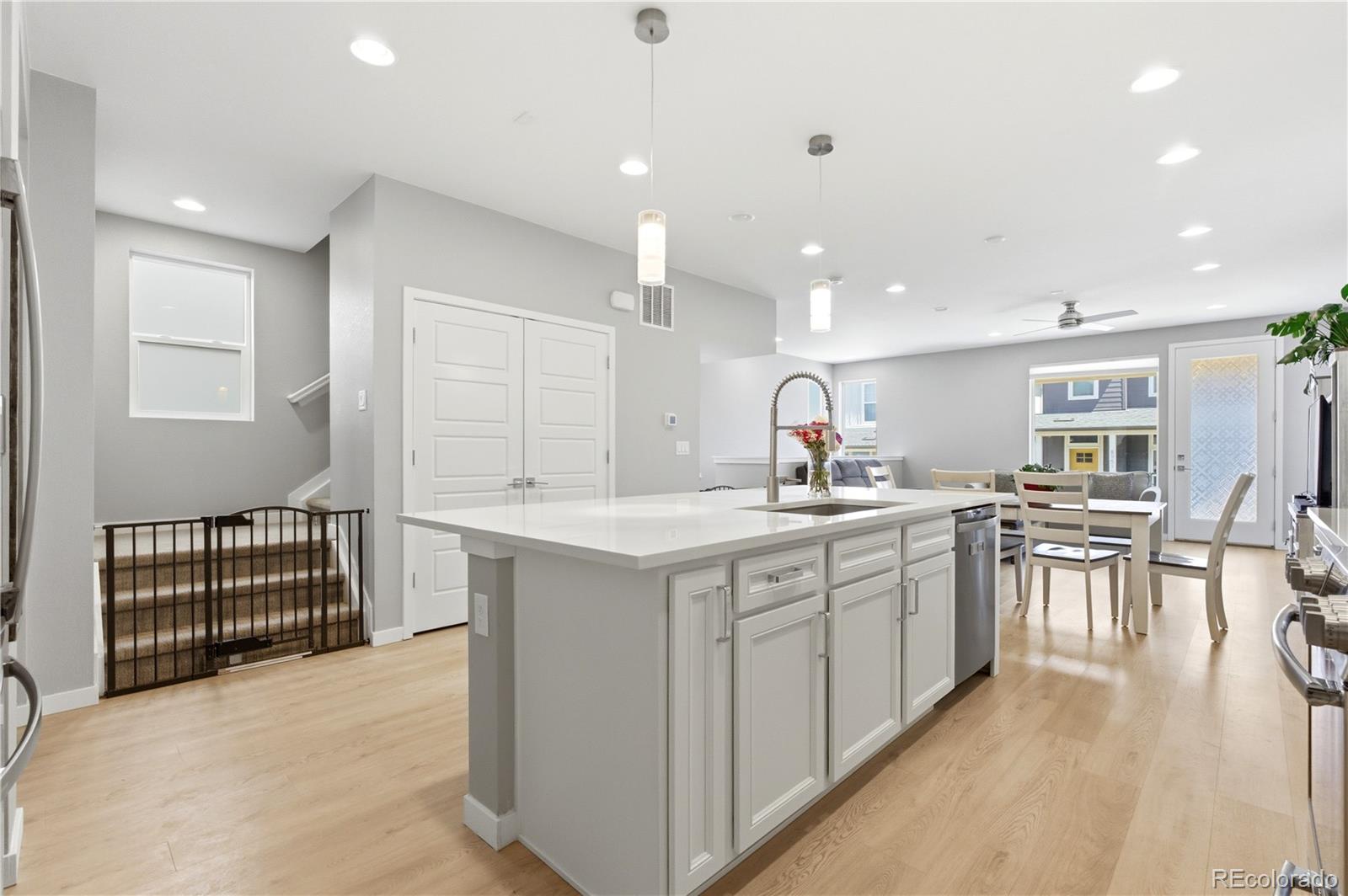 MLS Image #4 for 8948  delacorte street,highlands ranch, Colorado