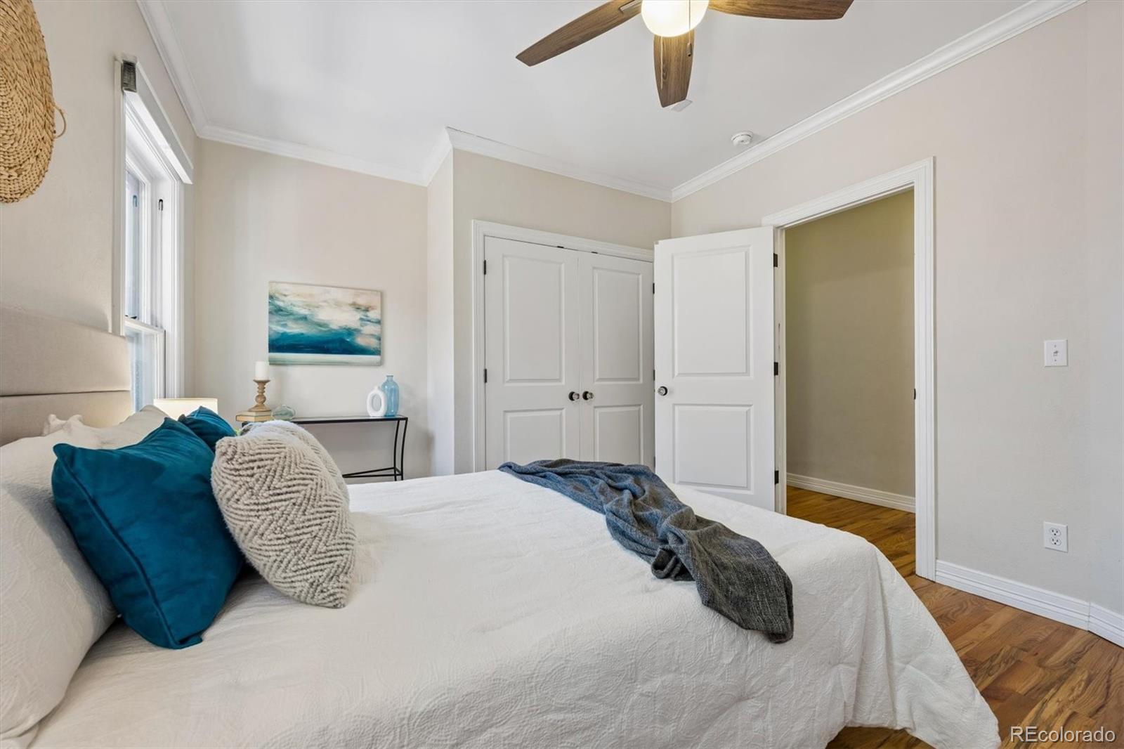 MLS Image #10 for 1424  gaylord street 3,denver, Colorado