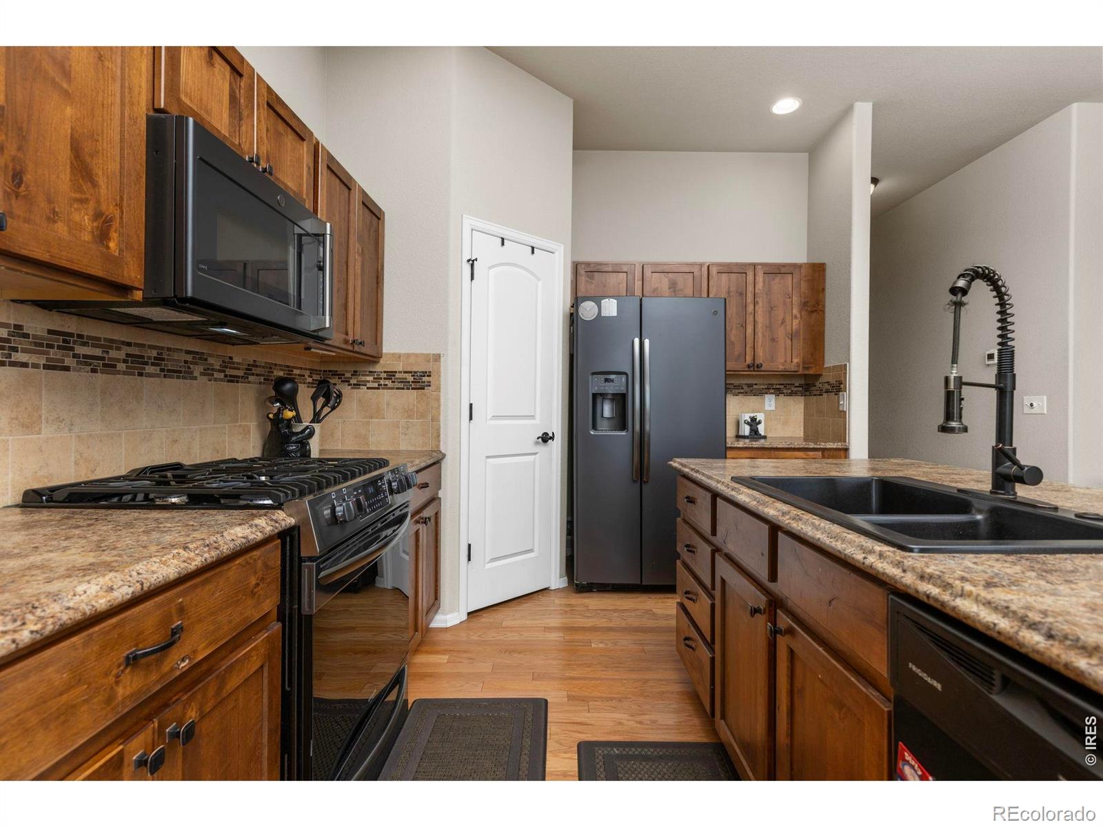 MLS Image #9 for 1553  88th ave ct,greeley, Colorado