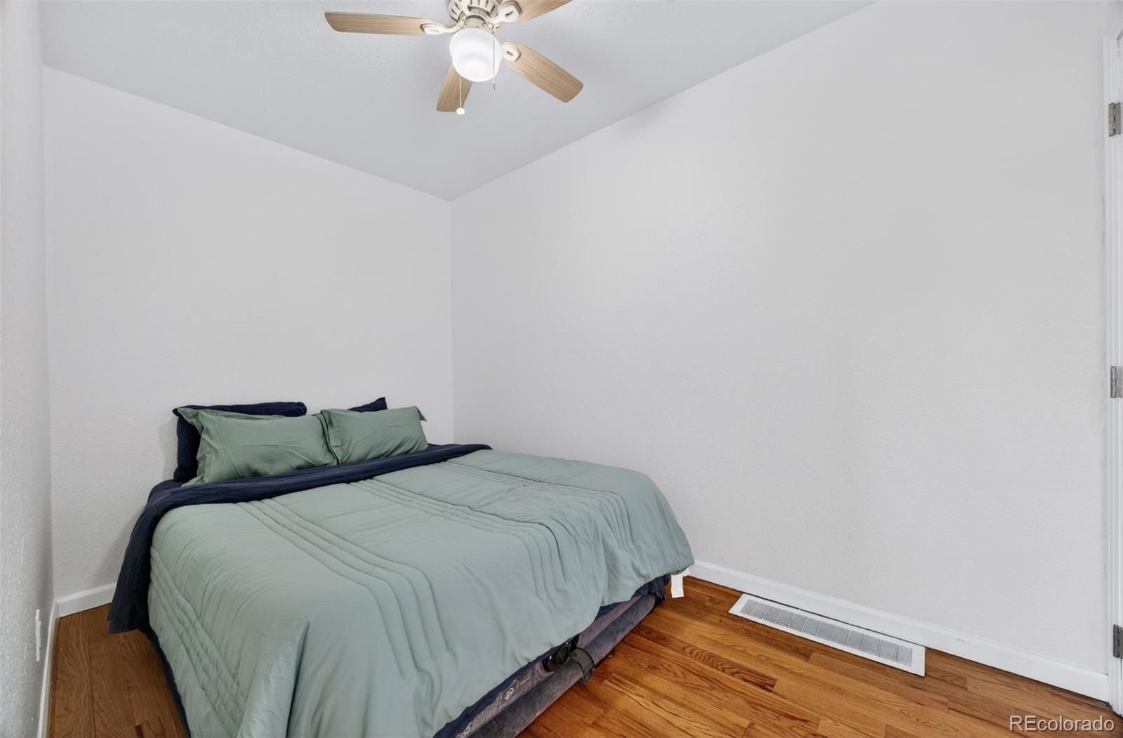 MLS Image #9 for 4022  navajo street,denver, Colorado