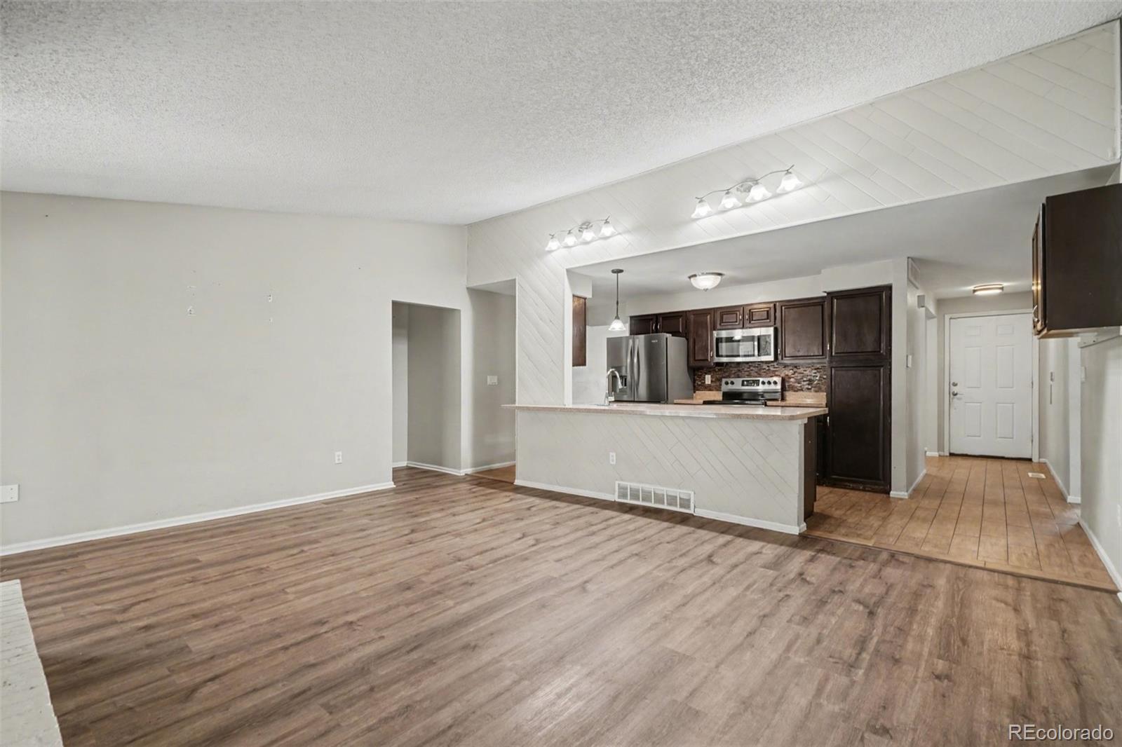 MLS Image #10 for 18891 e lehigh avenue,aurora, Colorado