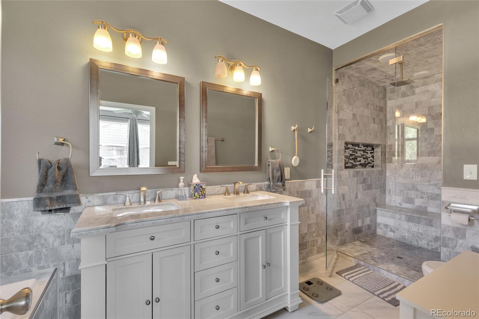 MLS Image #12 for 2451  fenton street,edgewater, Colorado