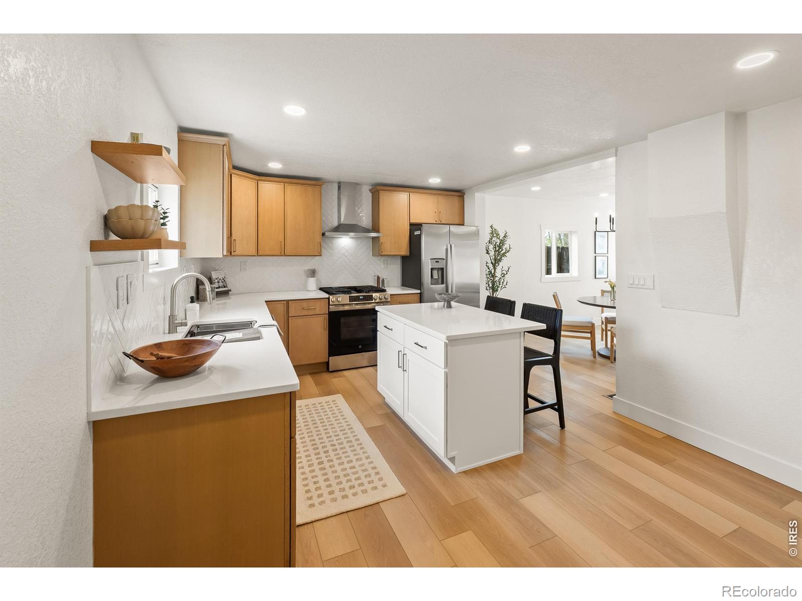 MLS Image #19 for 104  oak street,windsor, Colorado