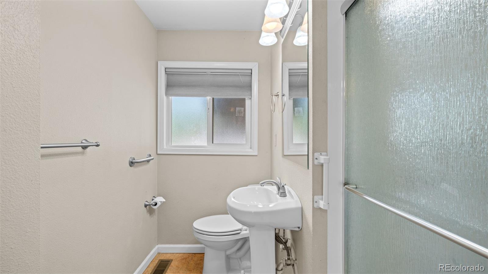 MLS Image #12 for 1050  florence avenue,colorado springs, Colorado