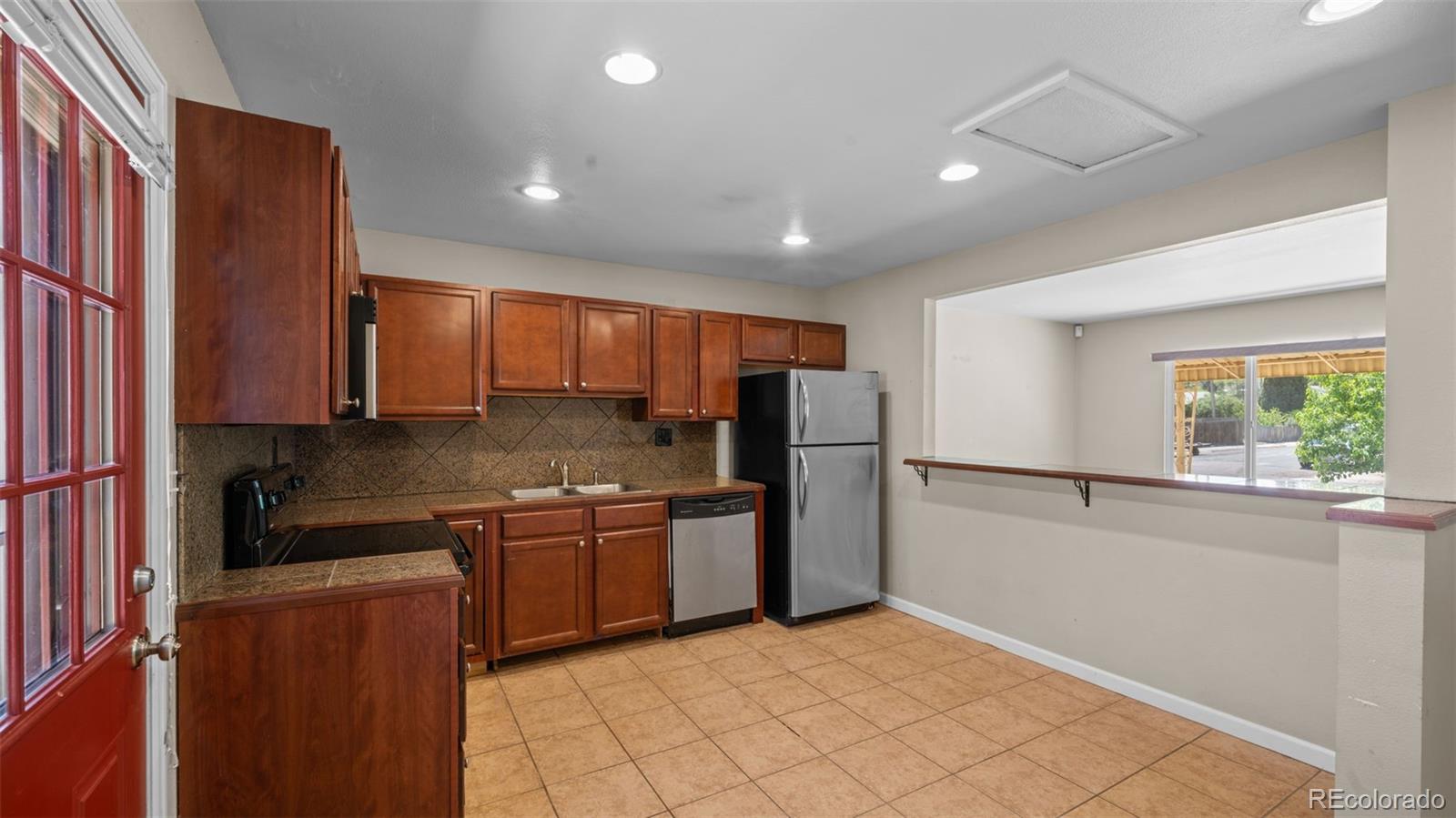 MLS Image #5 for 1050  florence avenue,colorado springs, Colorado