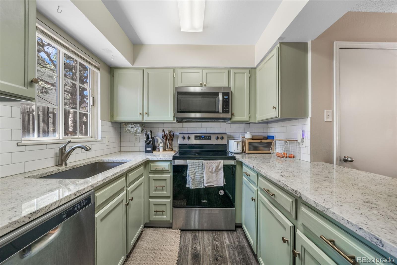 MLS Image #15 for 3553  queen anne way ,colorado springs, Colorado