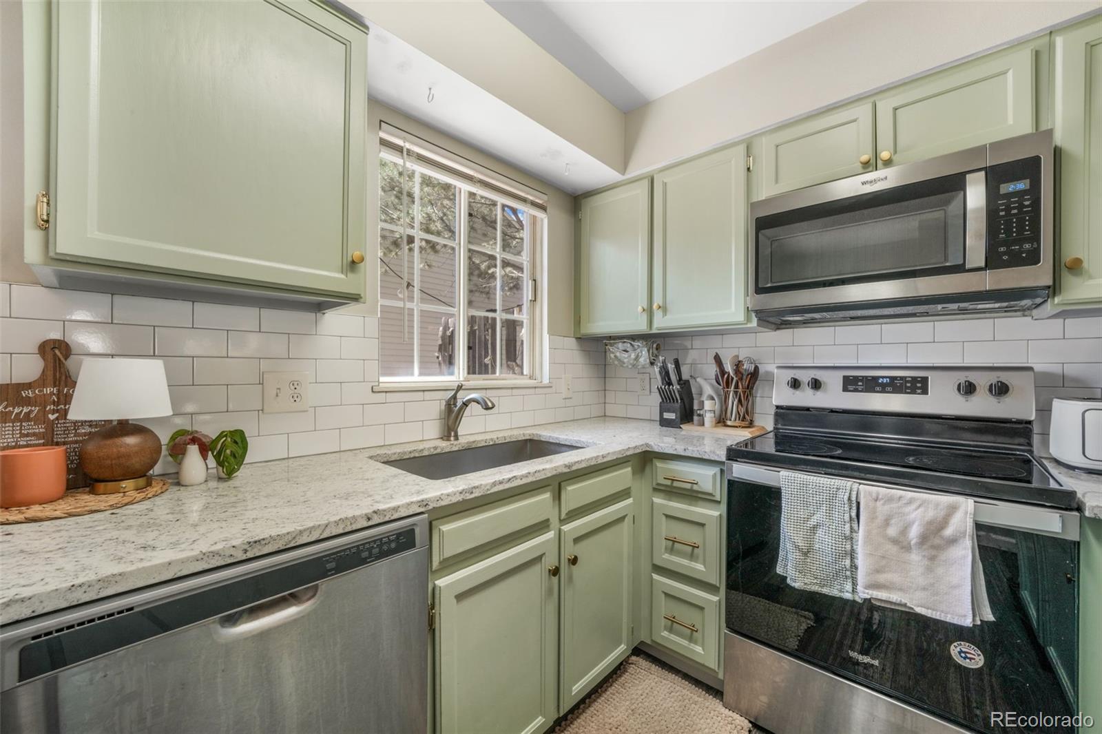 MLS Image #18 for 3553  queen anne way ,colorado springs, Colorado