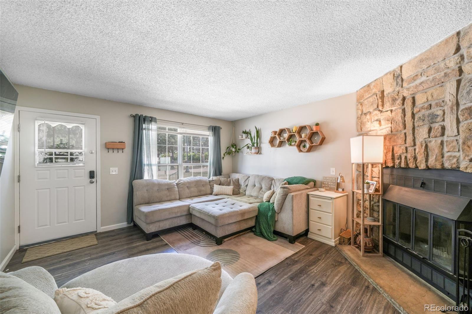 MLS Image #4 for 3553  queen anne way ,colorado springs, Colorado